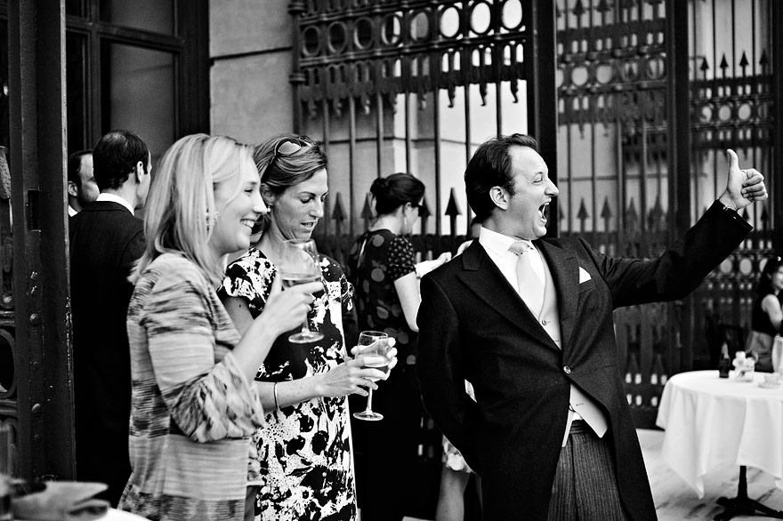 Samo Rovan International Wedding Photographer Porocni Fotograf Slovenija Vienna Wien Palmen Haus Liechtenstein Museum 089